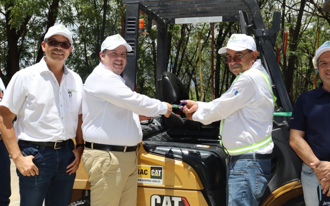 Apertura de Escuela de Operadores de Montacargas K129