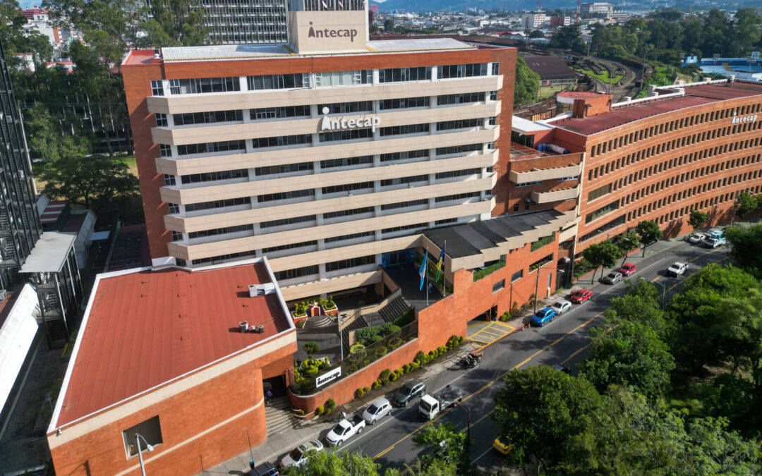 Intecap es reconocido en ENADE 2025 por impulsar la productividad nacional